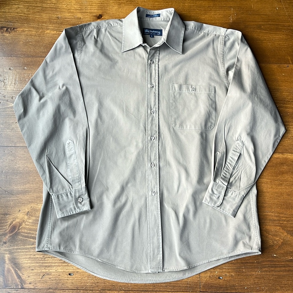Burberrys' London, New York Paris 100% Cotton Button Down Shirt - Sz L